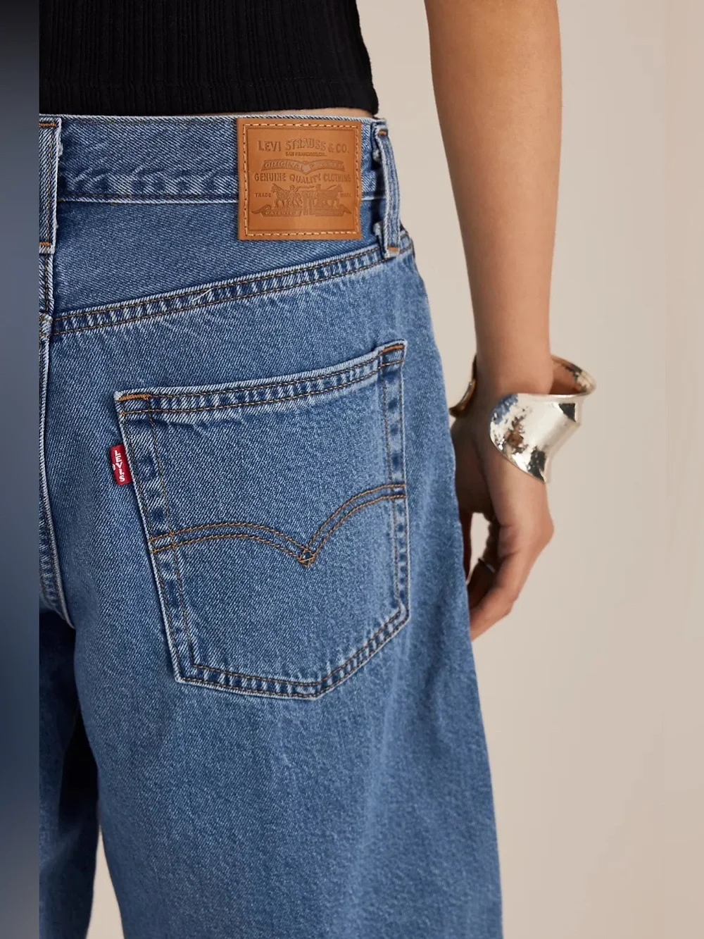 Levi’s Baggy Dad Jorts size 31
